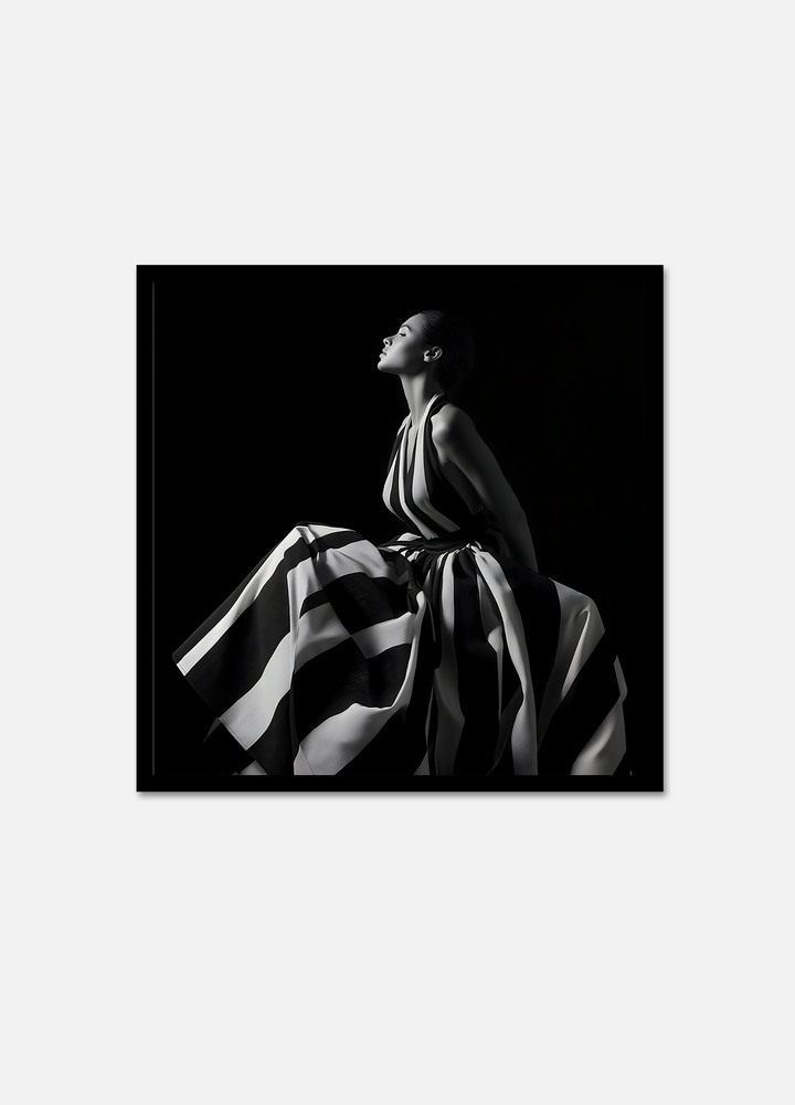 STRIPED FIGURE